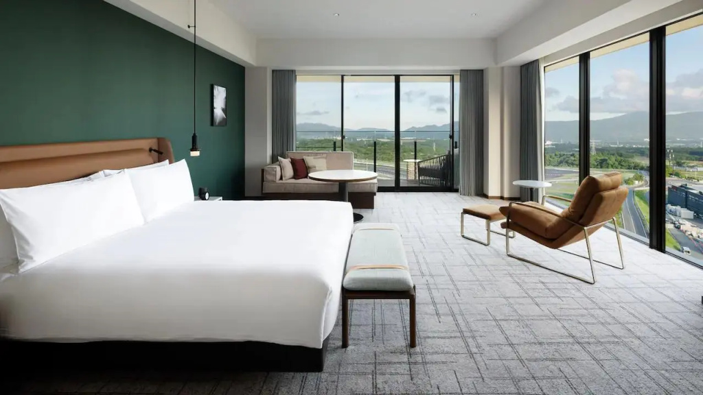 Fuji Speedway Hotel - The Unbound Collection by Hyatt - Tap to explore photos