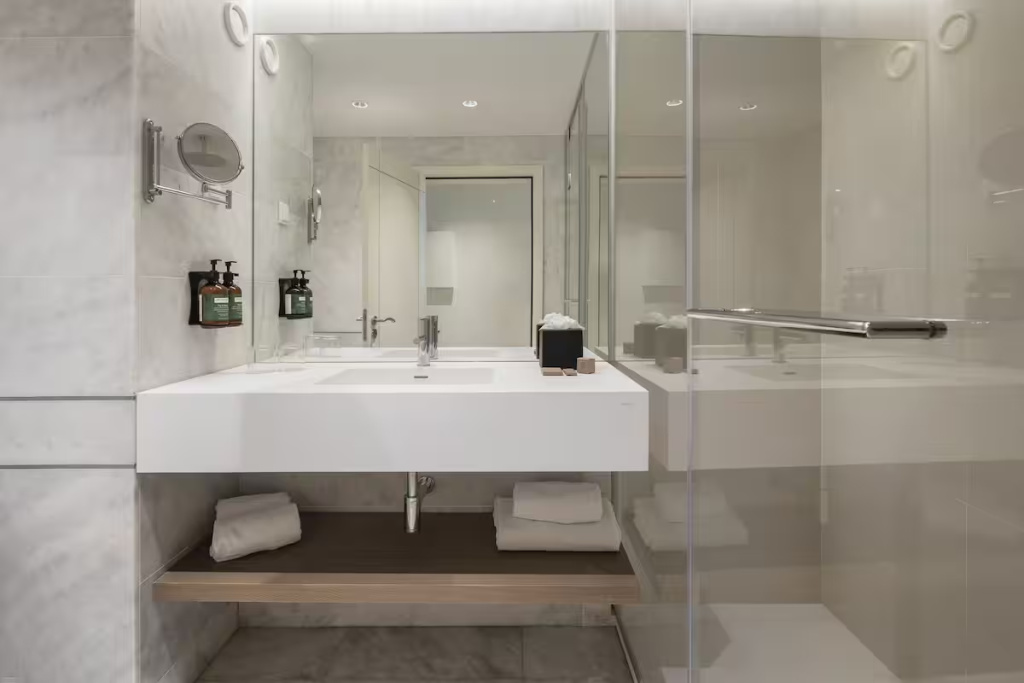 Crowne Plaza Caparica Lisbon by IHG - Chambres