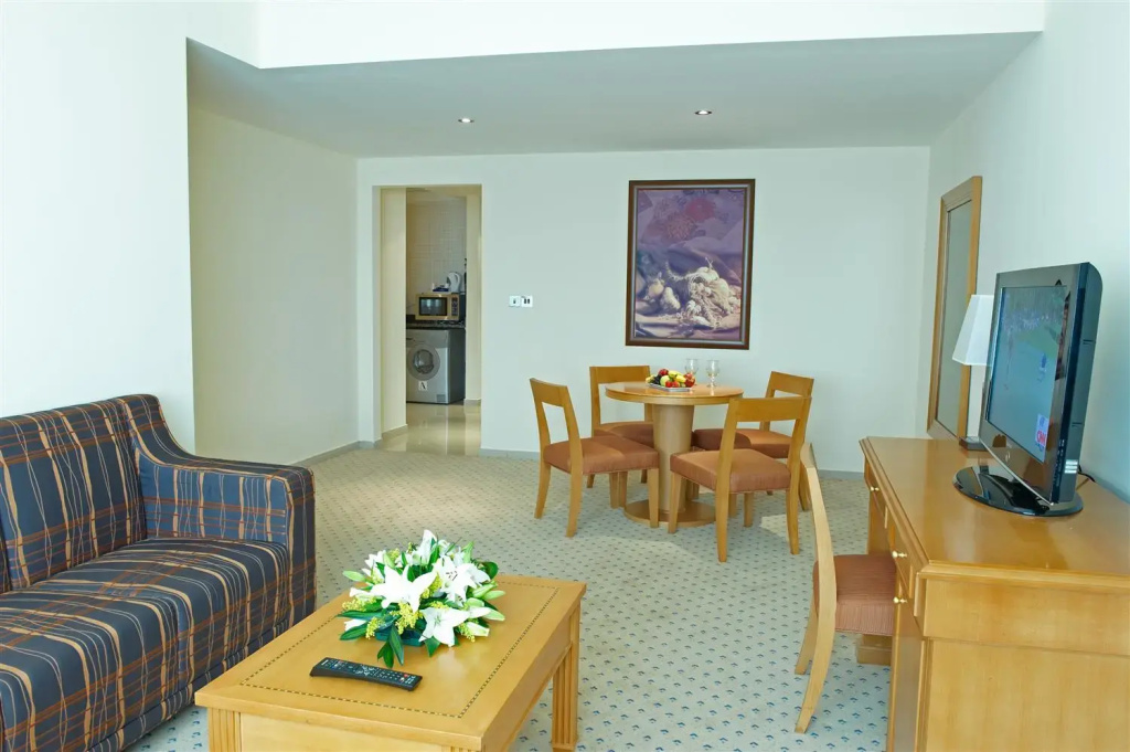 Golden Tulip Sharjah Hotel Apartments - Chambres