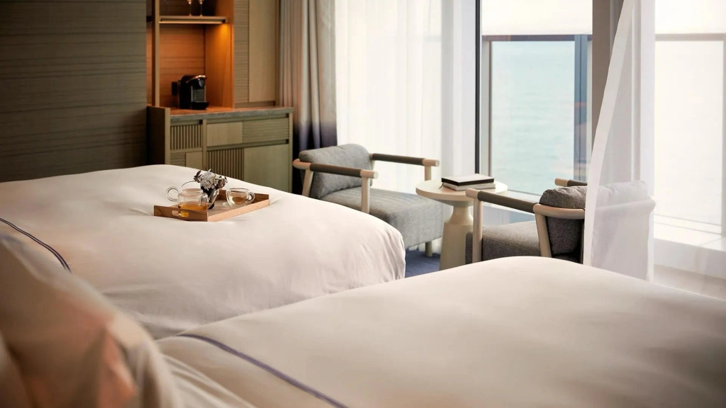 Signiel Premier Family Double room with ocean view (twin beds)