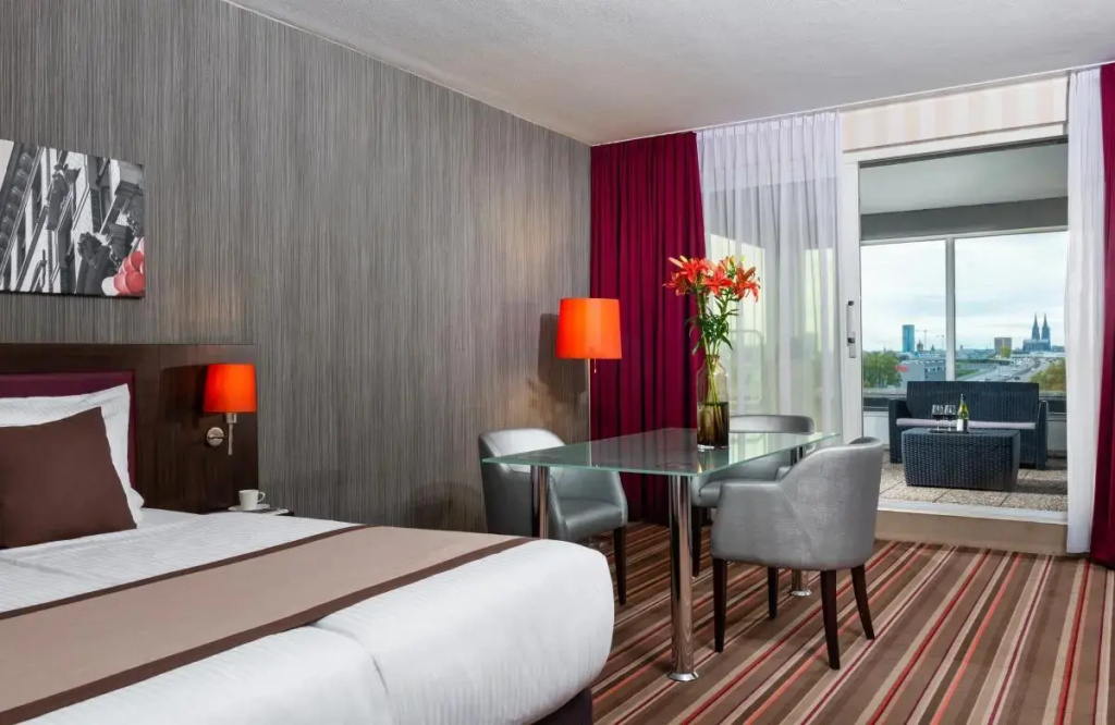 Leonardo Hotel Koeln - Chambres