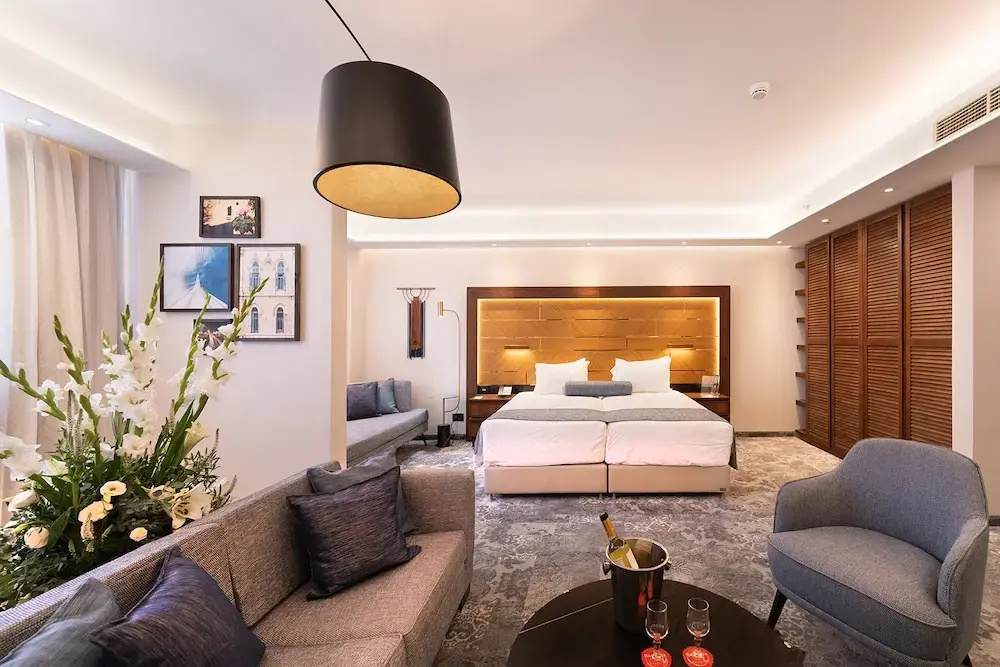 Honeymoon Double Suite (full double bed)