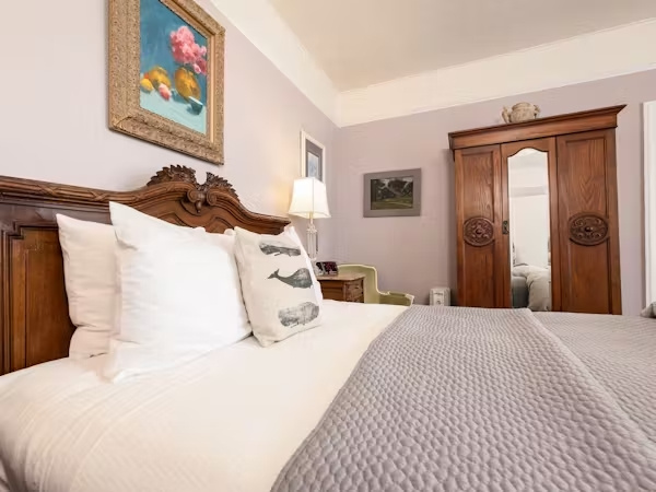 Sankaty Head Double room (full double bed)