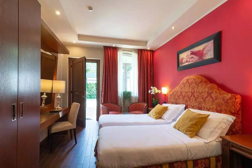 Double room (twin beds)