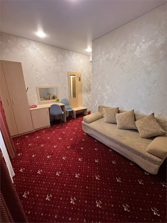 Two-room Double Suite (twin beds)