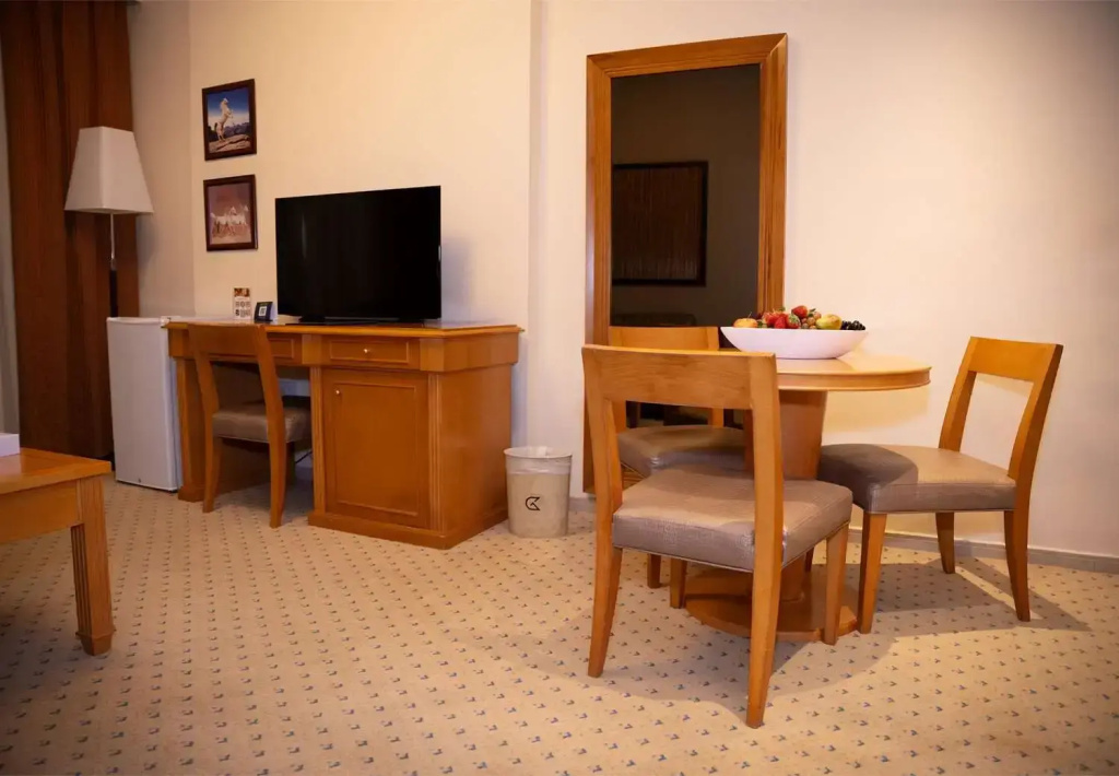 Golden Tulip Sharjah Hotel Apartments - Chambres