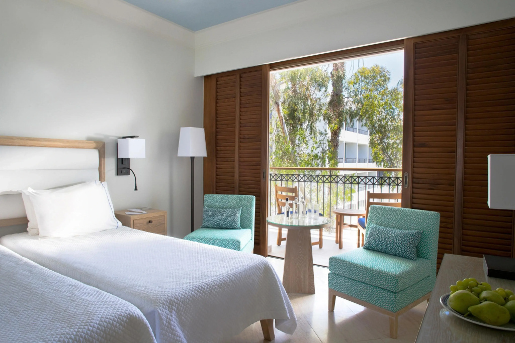 Double room with inland view (twin beds)