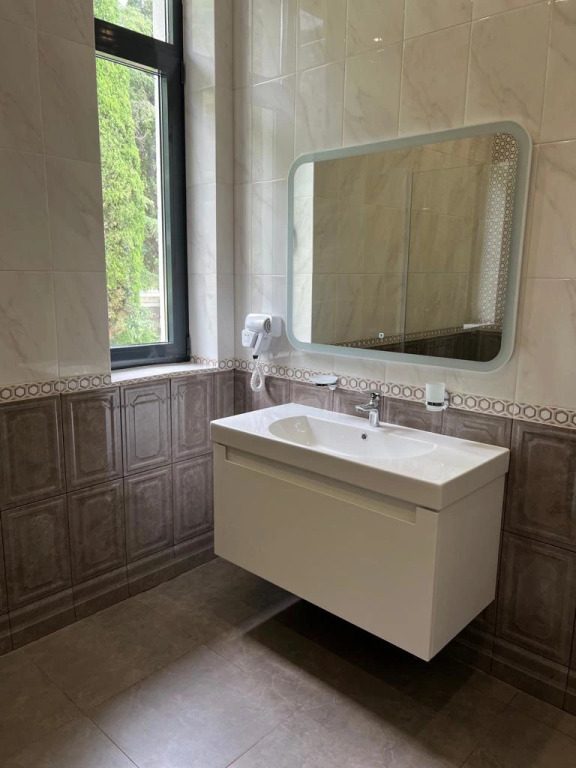 Двухместный номер Стандарт с видом на парк двуспальная кровать в Нарт