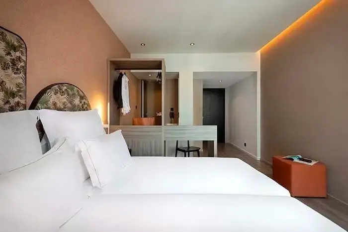 Connecting Quadruple room with balcony