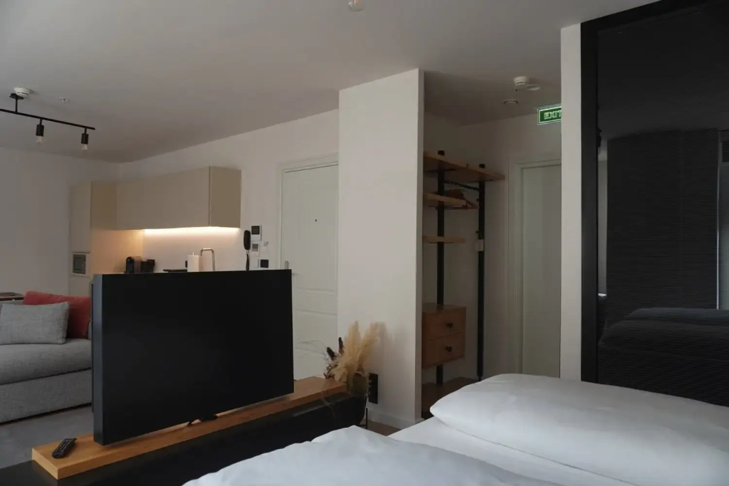 Superior Additional building Double Studio (full double bed)