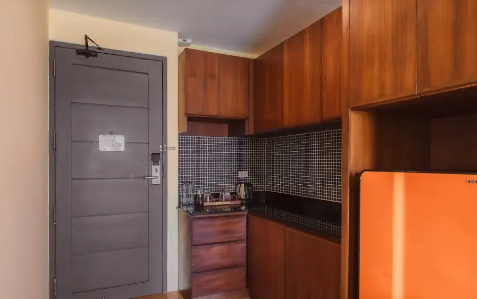 Elite Suites Patong Hotel - Chambres