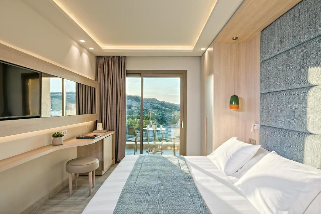Double room Hill View (full double bed)