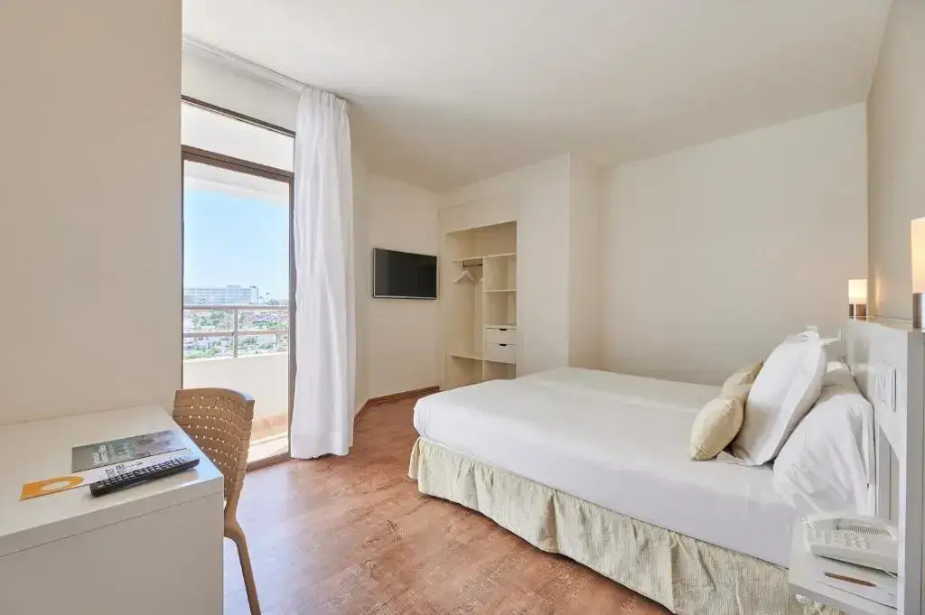 Alua Calas de Mallorca Resort - Chambres