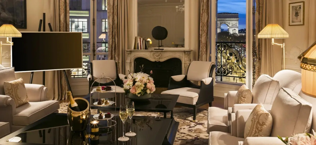 Hôtel Barrière Fouquet's Paris 75
