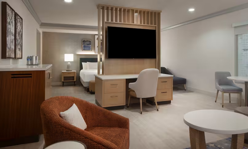 Family Tower Suite