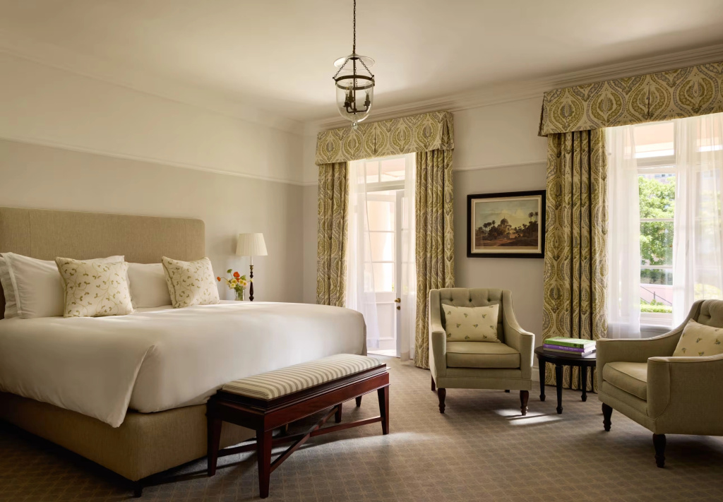 Double Junior Suite (full double bed)