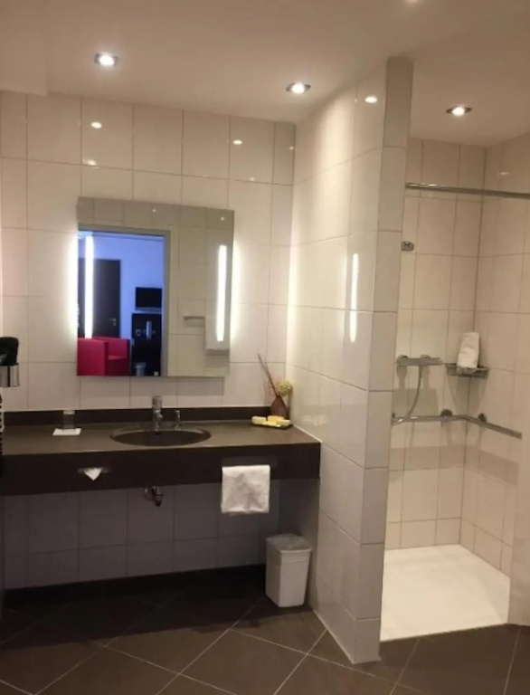 Comfort Double Suite (full double bed)
