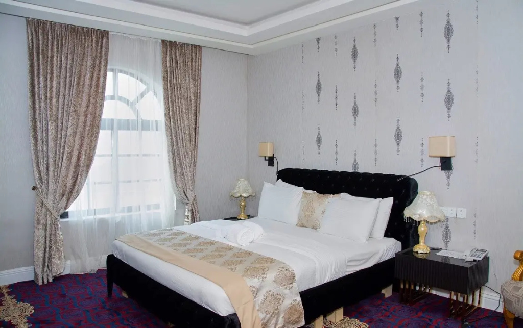Royal Superior Double room (full double bed)