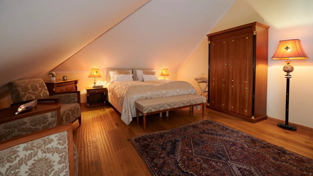 Prestige Double room (full double bed)