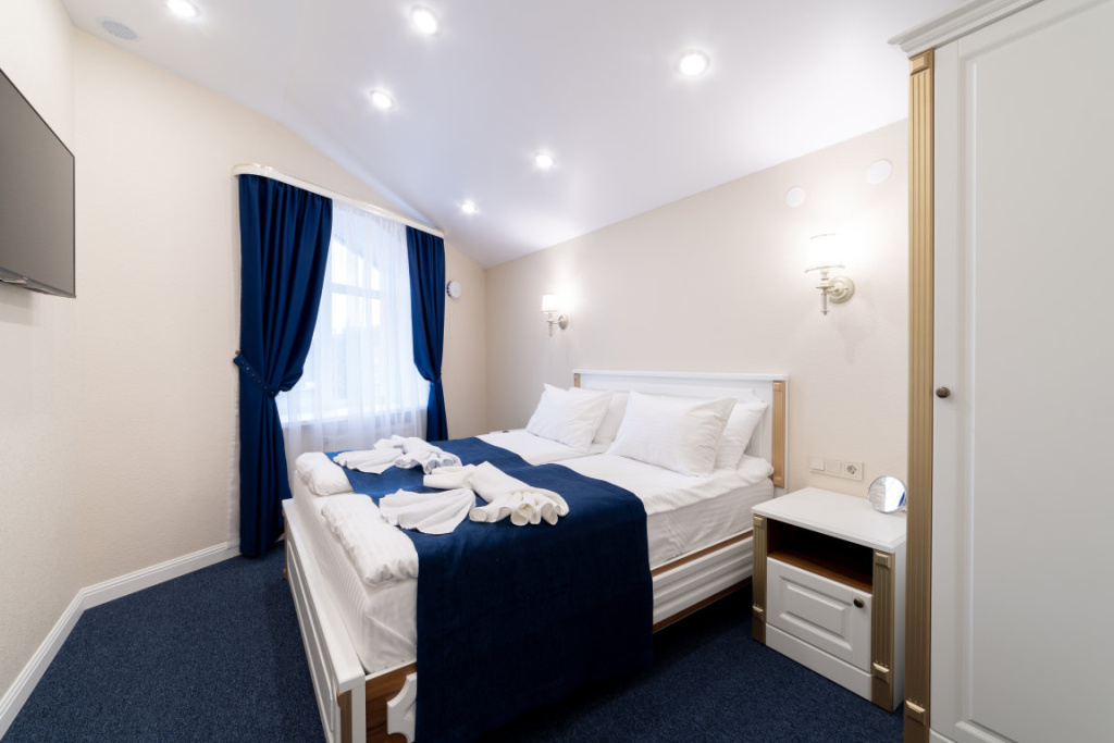 Angelskaya Hotel Room Type - 2-room Double Suite full double bed