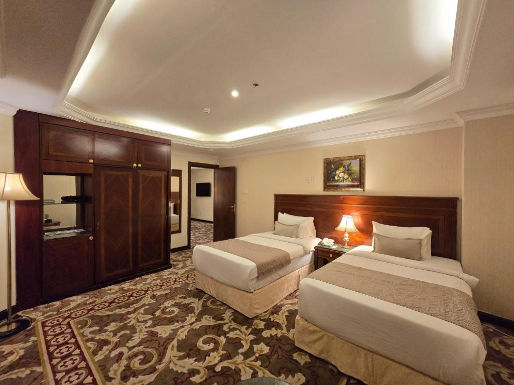 Superior Double room (full double bed)