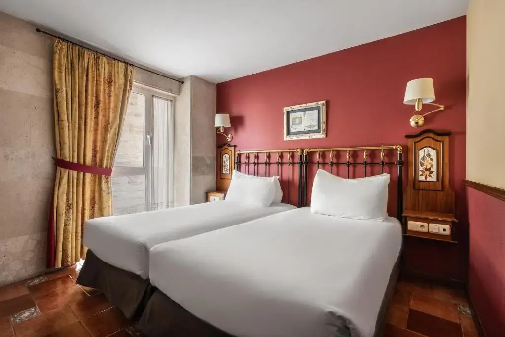 Double room (twin beds)