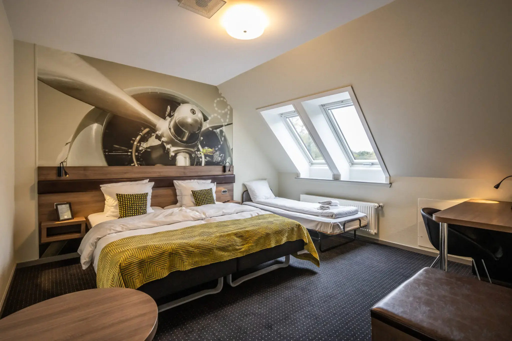 Top Floor room with garden view