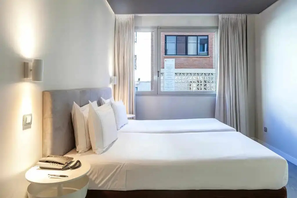 Adapted Double room (twin beds)