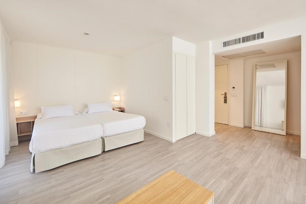 Prinsotel La Pineda Hotel - Chambres