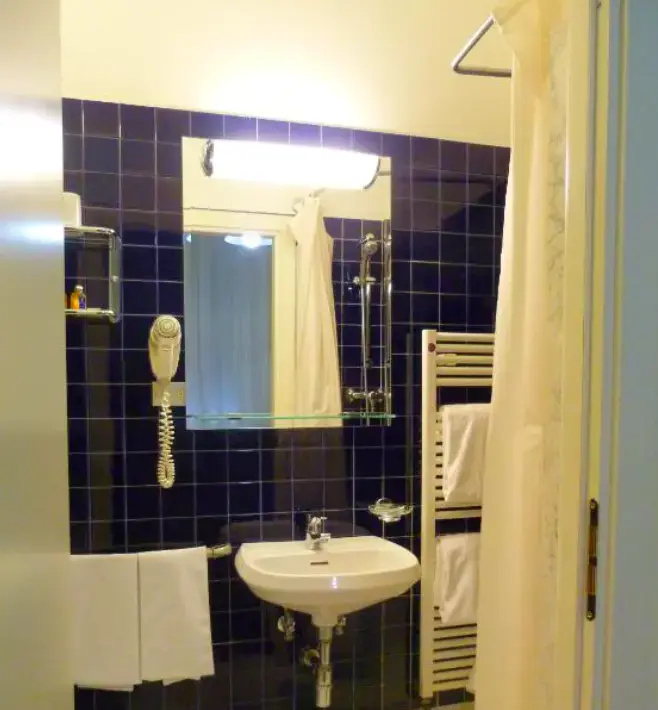 Hotel Centrale Byron - Chambres