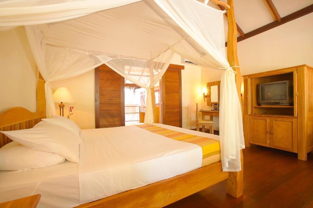 Filitheyo Island Resort