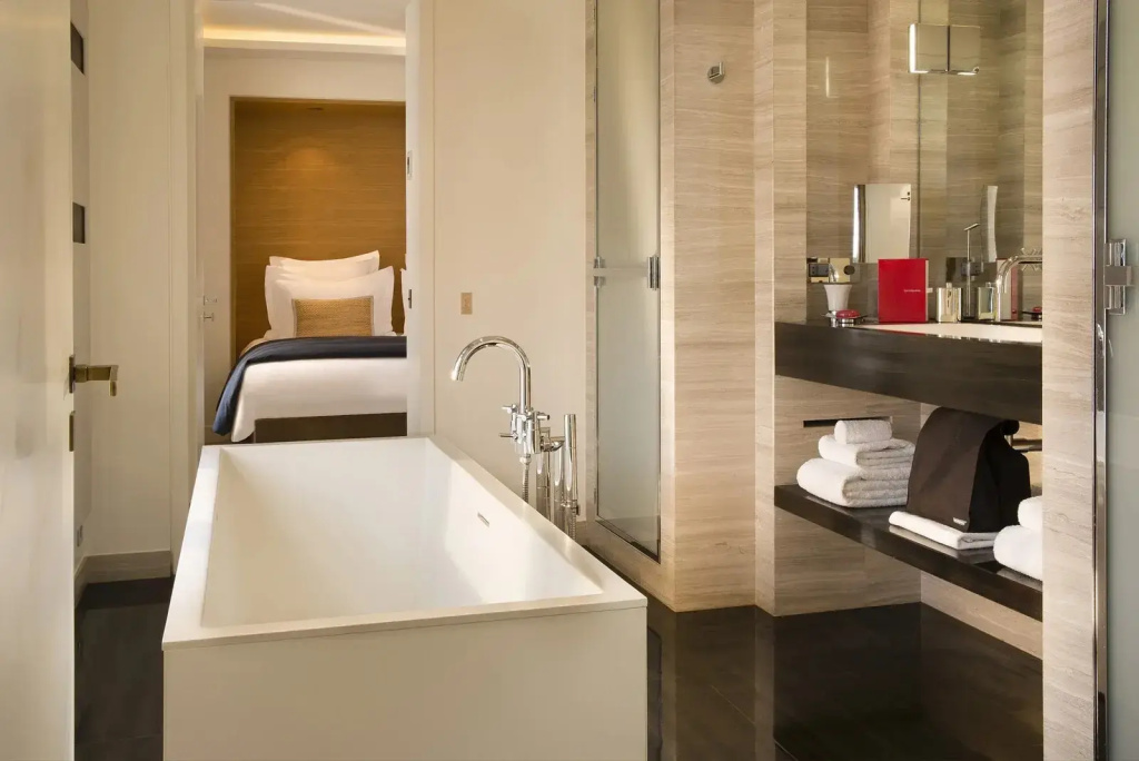 Hotel Marignan Champs - Elysées 50