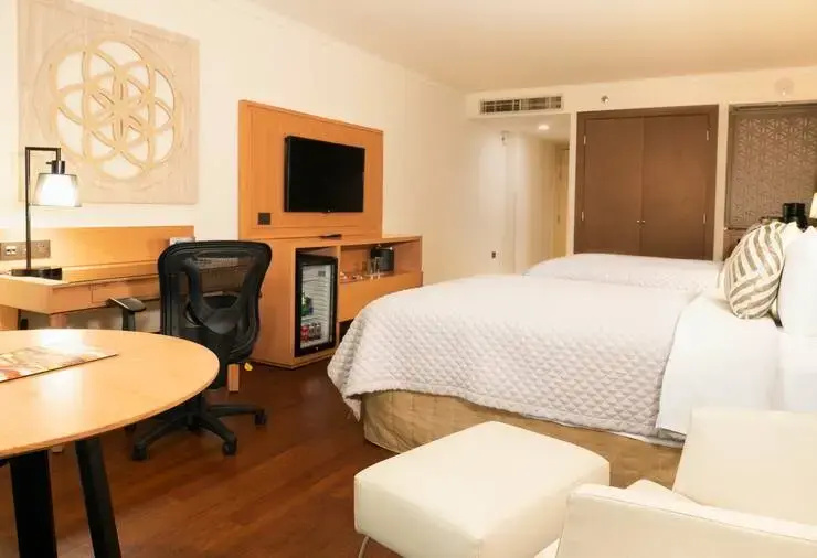 MS Milenium Monterrey, Curio Collection by Hilton - Chambres