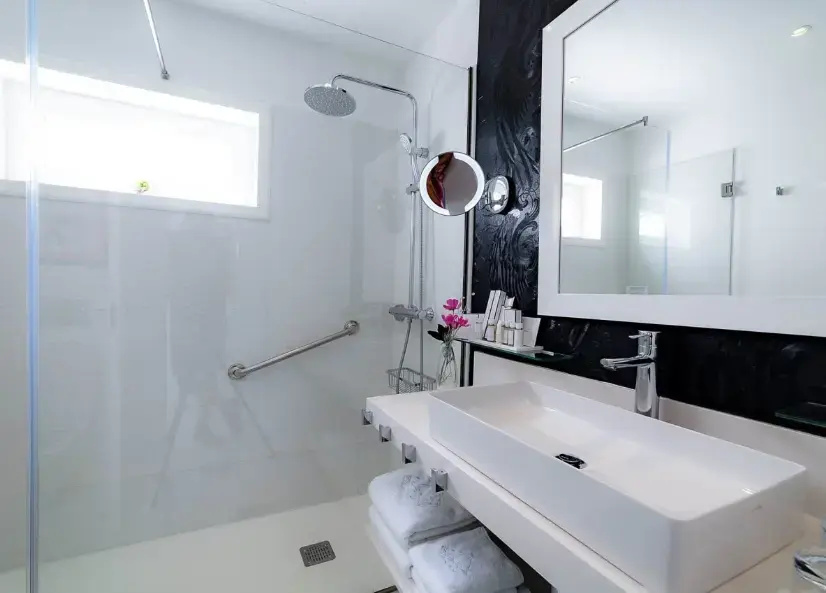 Lani's Suites de Luxe - Chambres