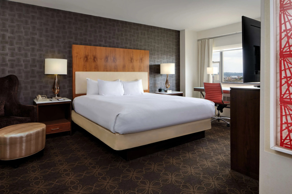 DoubleTree by Hilton Hotel & Suites Pittsburgh Downtown - Chambres