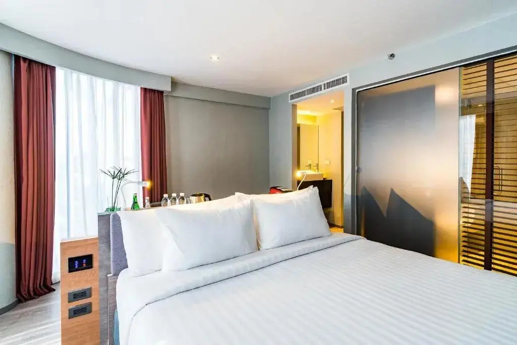 Двухместный номер Business Curve двуспальная кровать в Отель Citrus Grande Hotel Pattaya By Compass Hospitality