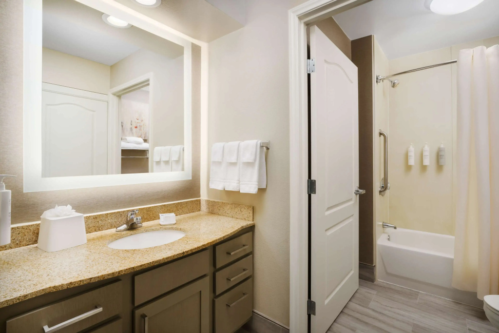 Homewood Suites by Hilton Providence/Warwick - Général