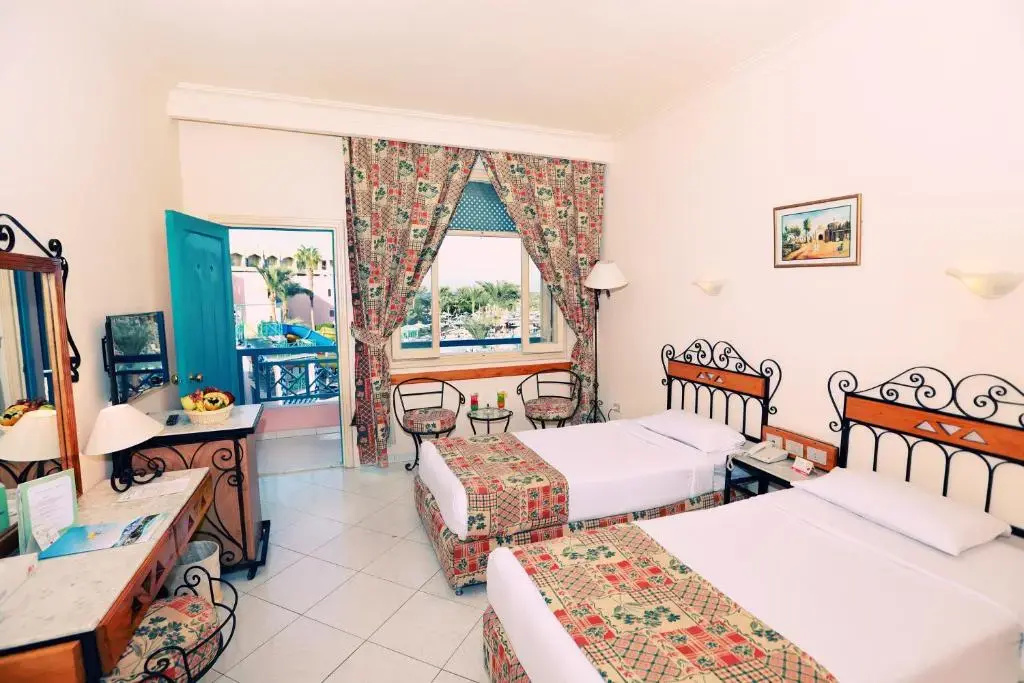Standard Double room (twin beds)