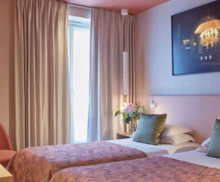 Hotel Atmospheres 57