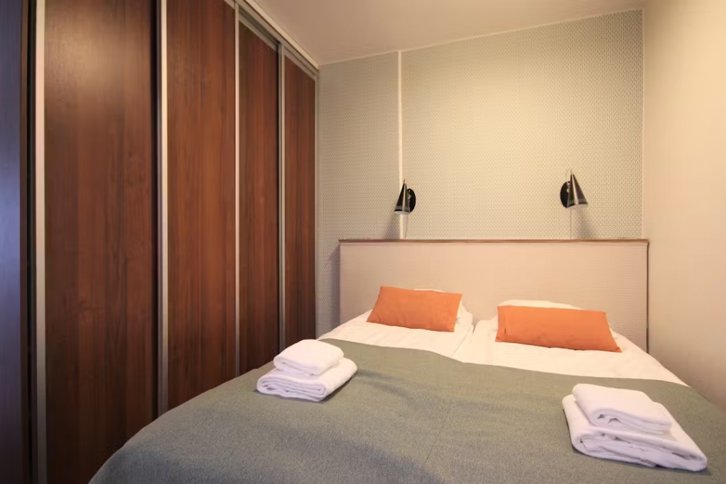1 Bedroom Quadruple Apartment