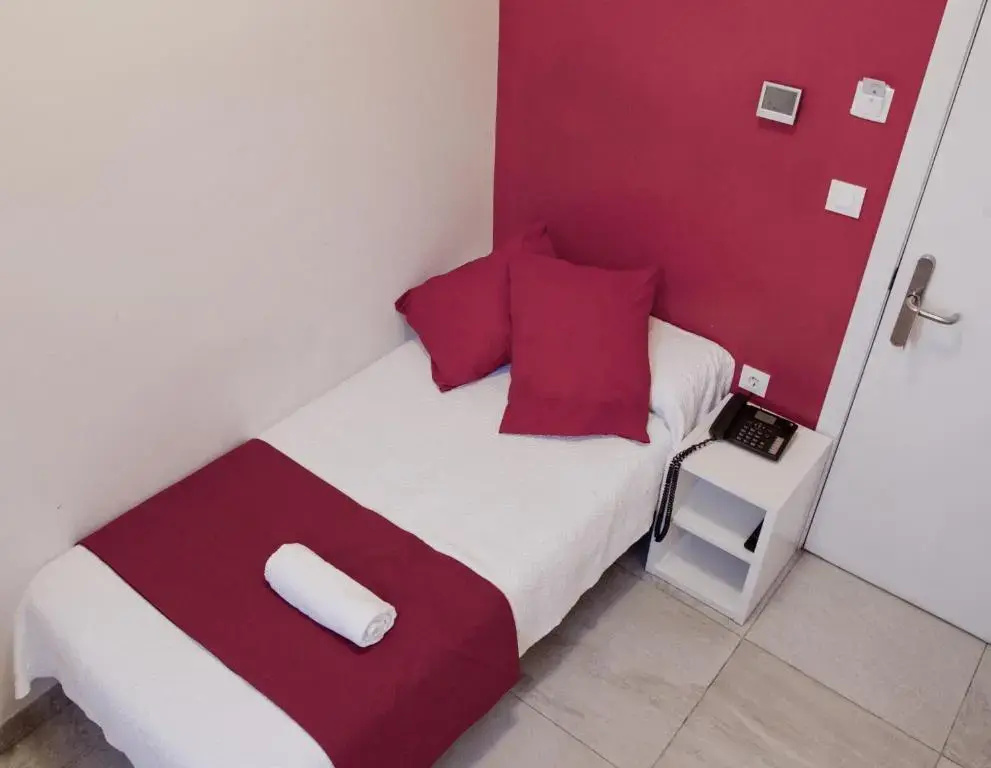 Nest Style Granada Hotel - Chambres