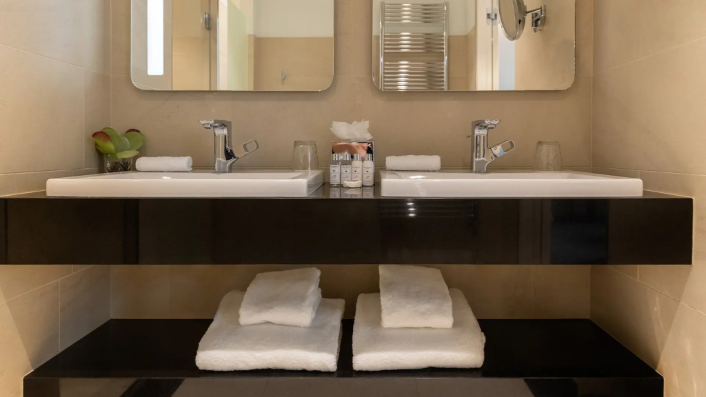 Maison Albar Hotels Le Pont-Neuf 39
