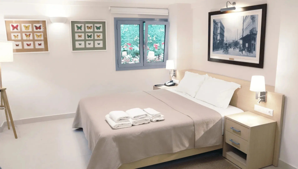 Double Apartment (full double bed)