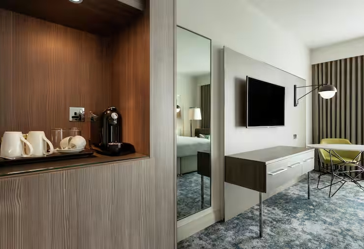 Peloton Bike Double room (full double bed)