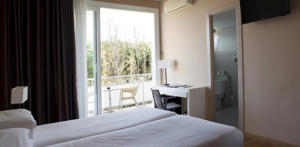 Subur Maritim Hotel - Chambres