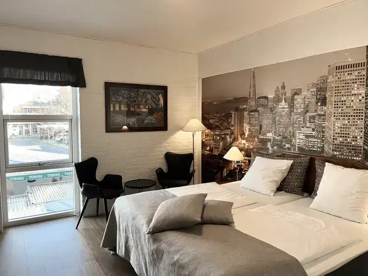 Double room (twin beds)