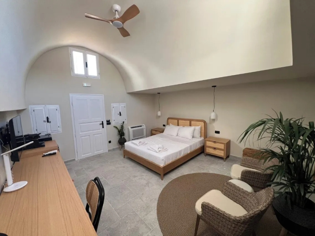 Honeymoon Double Suite (full double bed)
