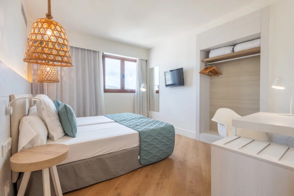 Leonardo Royal Hotel Ibiza Santa Eulalia - Chambres