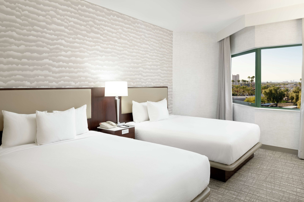 Quadruple Suite