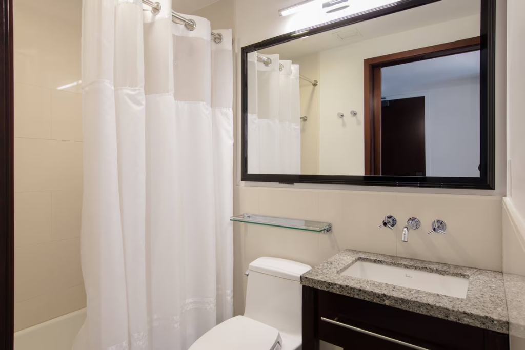 Четырёхместный номер с видом на улицу в Marriott Vacation Club®, New York City